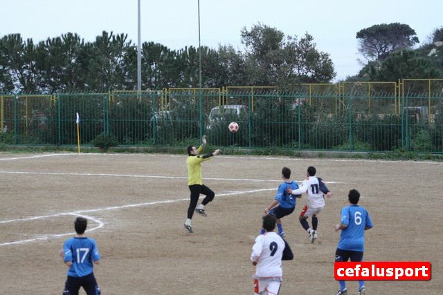 110212_sport 270_tn.jpg